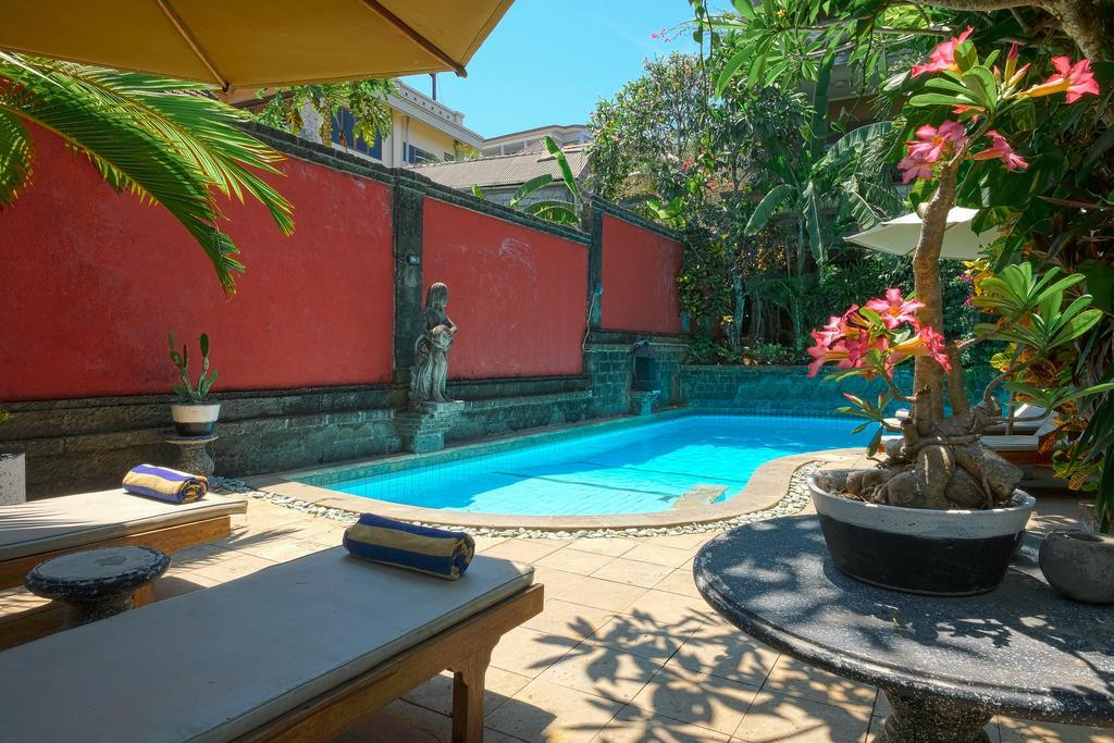Ellies Hotel Nusa Dua  Eksteriør bilde