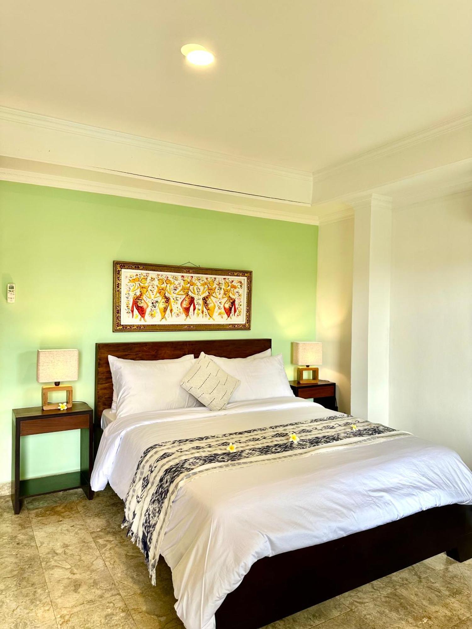 Ellies Hotel Nusa Dua  Eksteriør bilde