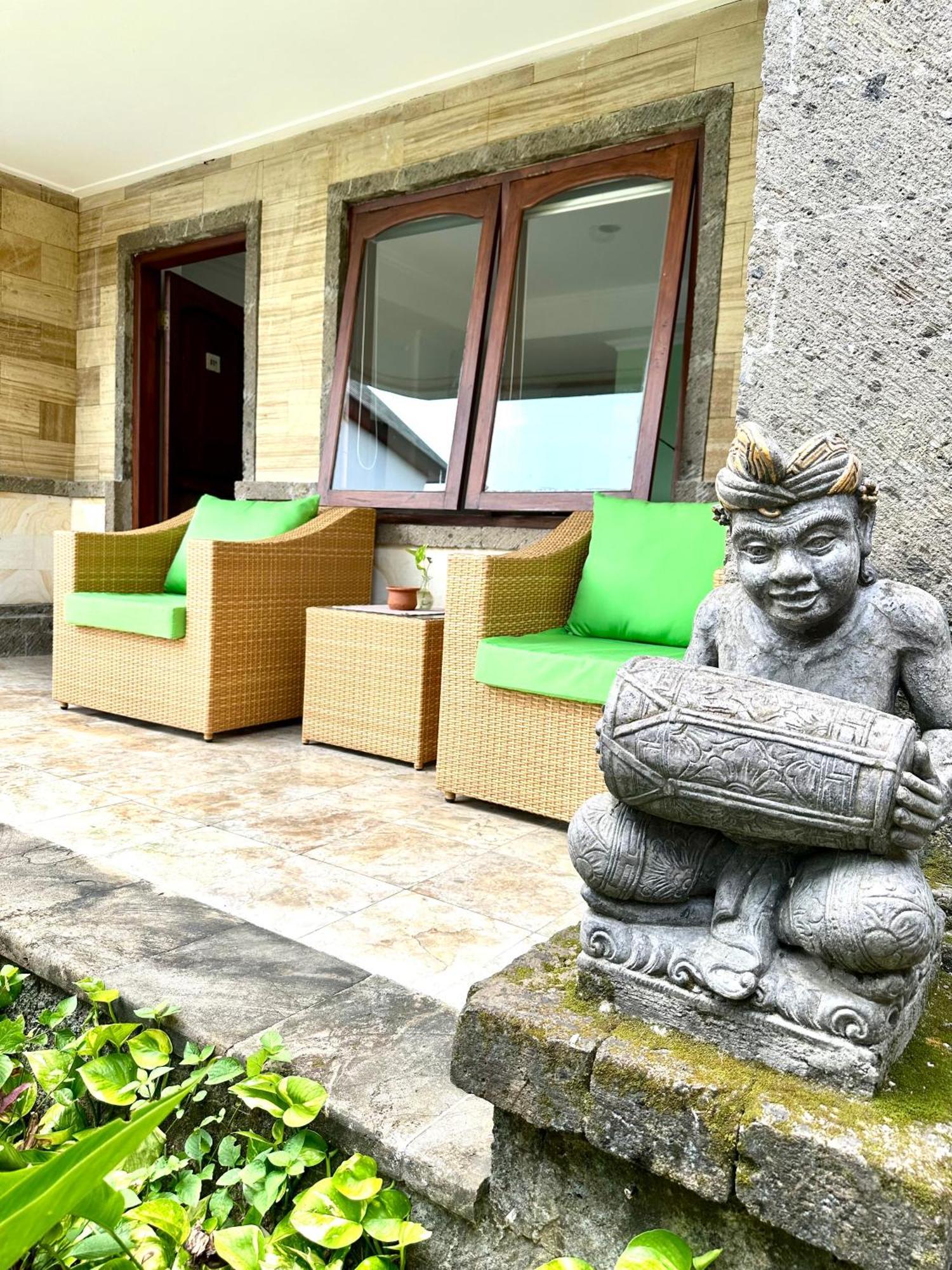 Ellies Hotel Nusa Dua  Eksteriør bilde
