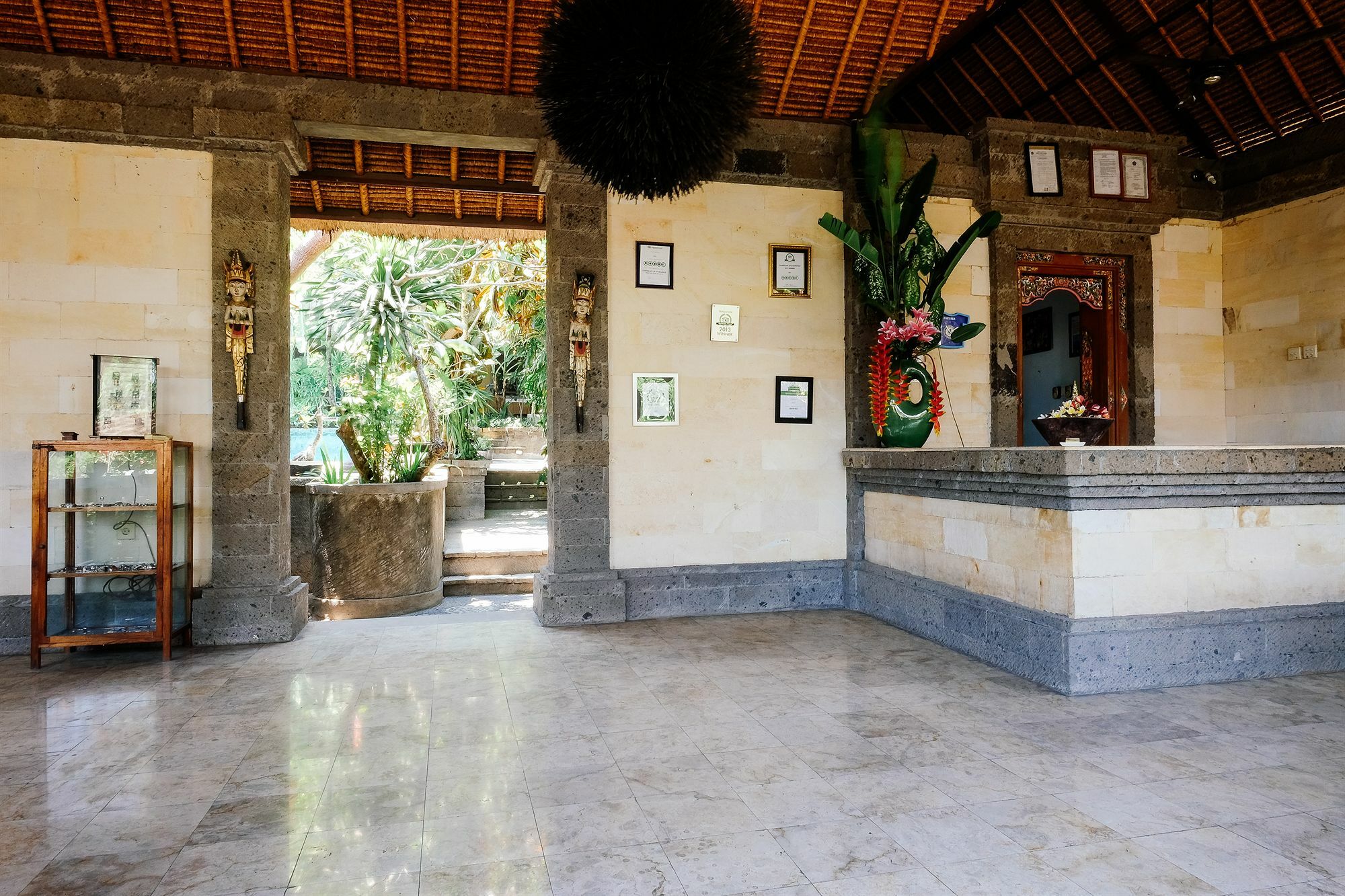 Ellies Hotel Nusa Dua  Eksteriør bilde